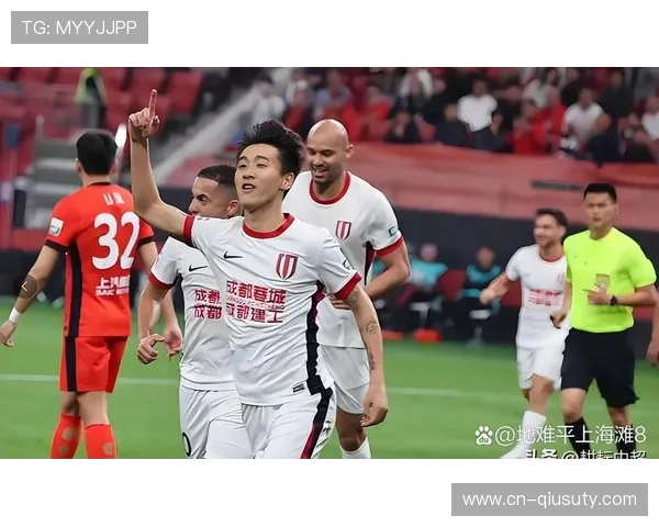 韦世豪状态火热却难获续约成都蓉城背后原因令人意外